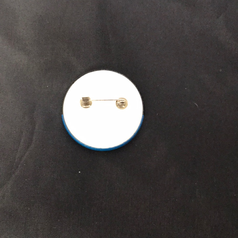 Pins - Picture 3 of 7